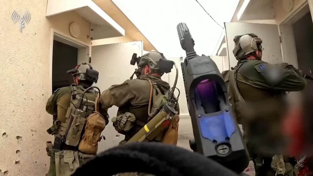 Israelische Post ehrt 30 Jahre der Eliteeinheit Yahalom der IDF mit Sonderbriefmarke