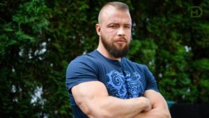 Kollegah: Wie hoch ist sein Vermögen 2025? Ein Blick auf Millionen Euro und den Kontostand des „Boss der Bosse“