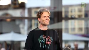 Toby Gad: Der DSDS-Juror und Erfolgsproduzent zwischen München und Los Angeles